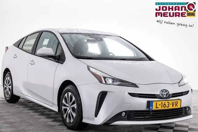 Photo 1 : Toyota Prius 2021 Hybride