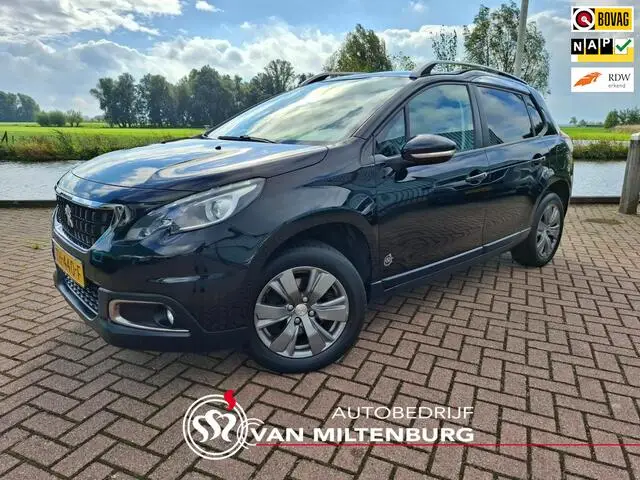 Photo 1 : Peugeot 2008 2018 Essence