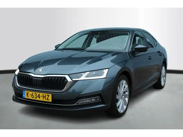 Photo 1 : Skoda Octavia 2021 Essence