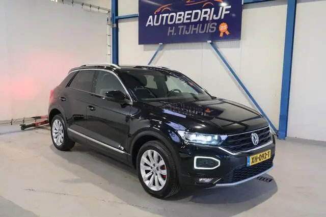 Photo 1 : Volkswagen T-roc 2019 Essence