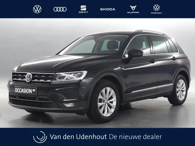 Photo 1 : Volkswagen Tiguan 2017 Essence