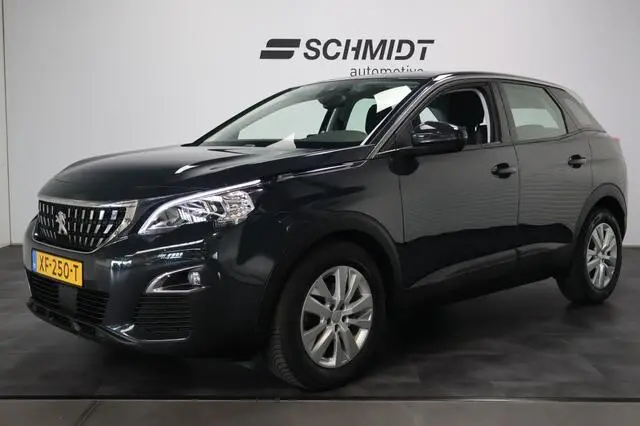 Photo 1 : Peugeot 3008 2019 Essence