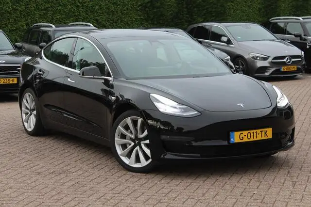 Photo 1 : Tesla Model 3 2019 Électrique