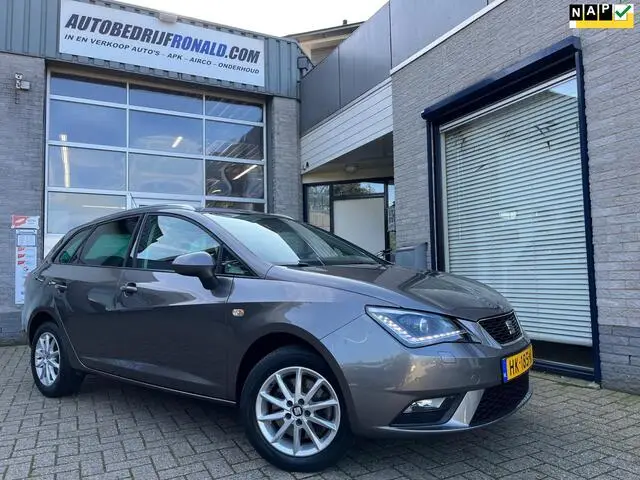 Photo 1 : Seat Ibiza 2015 Essence