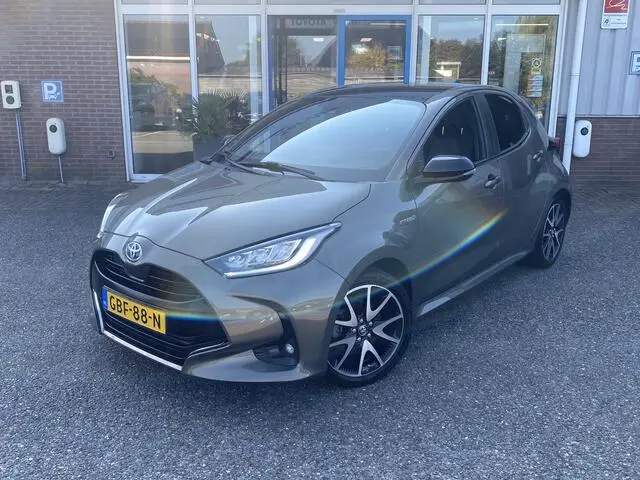 Photo 1 : Toyota Yaris 2021 Hybride