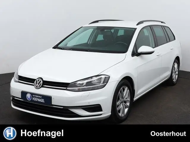 Photo 1 : Volkswagen Golf 2020 Essence