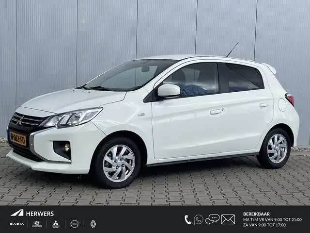 Photo 1 : Mitsubishi Space Star 2021 Essence