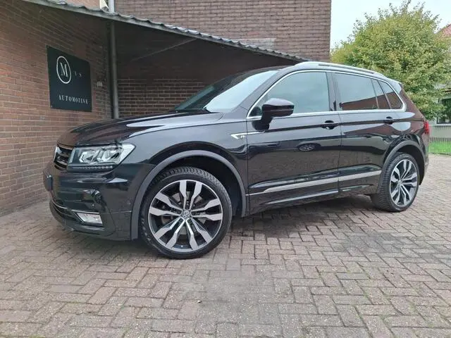 Photo 1 : Volkswagen Tiguan 2017 Petrol