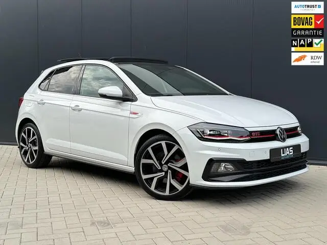 Photo 1 : Volkswagen Polo 2019 Essence