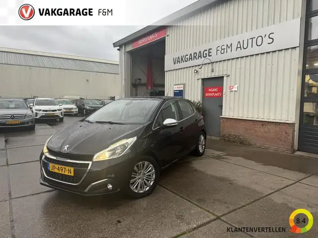 Photo 1 : Peugeot 208 2016 Petrol