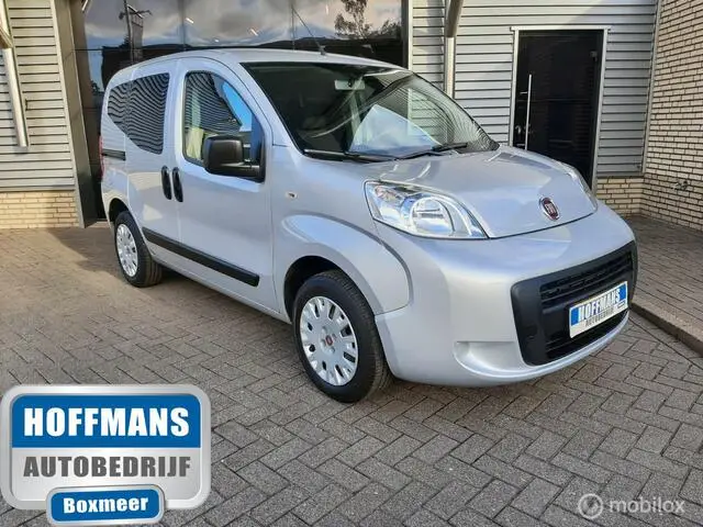 Photo 1 : Fiat Qubo 2015 Petrol