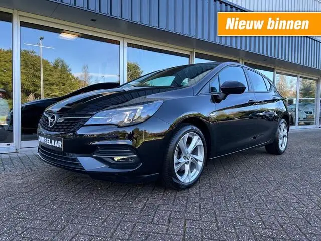 Photo 1 : Opel Astra 2020 Essence