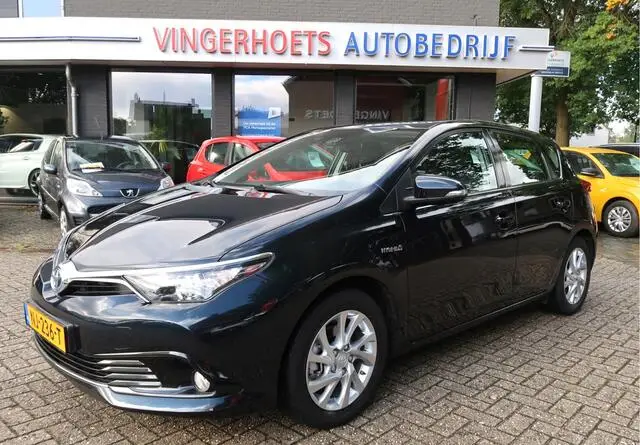 Photo 1 : Toyota Auris 2016 Non renseigné