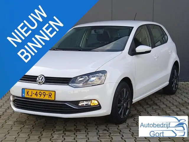 Photo 1 : Volkswagen Polo 2016 Petrol