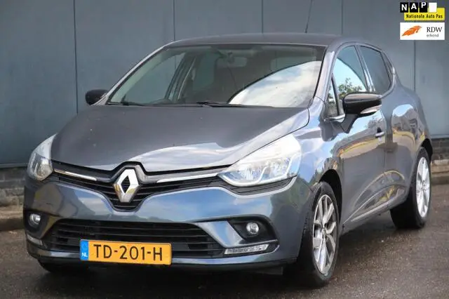 Photo 1 : Renault Clio 2018 Petrol