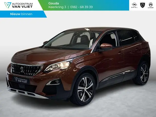 Photo 1 : Peugeot 3008 2017 Essence