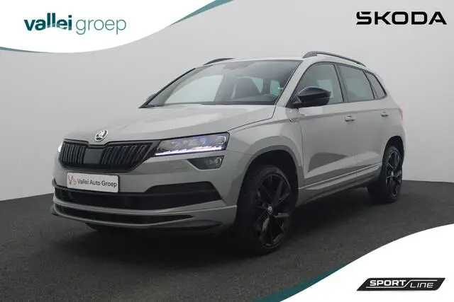 Photo 1 : Skoda Karoq 2020 Essence