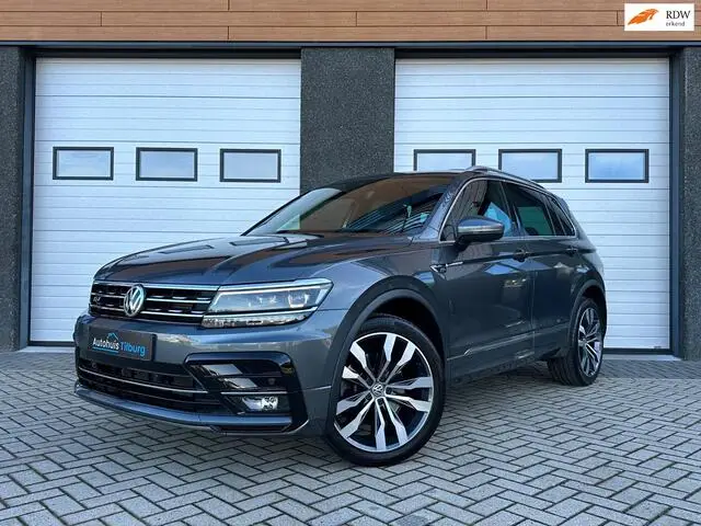 Photo 1 : Volkswagen Tiguan 2018 Petrol