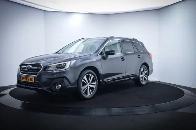 Photo 1 : Subaru Outback 2019 Essence