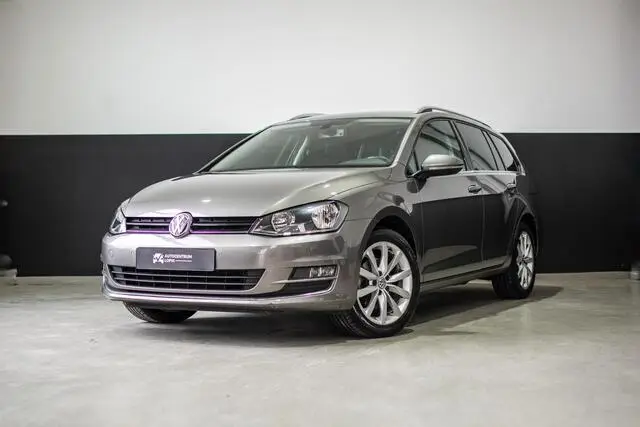 Photo 1 : Volkswagen Golf 2015 Petrol