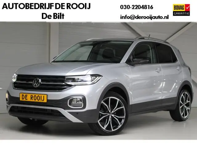 Photo 1 : Volkswagen T-cross 2022 Essence