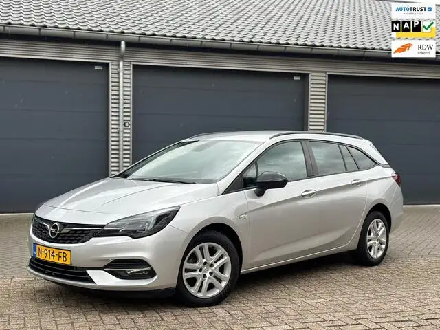 Photo 1 : Opel Astra 2021 Petrol