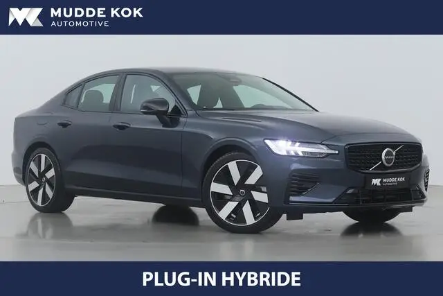 Photo 1 : Volvo S60 2024 Hybride