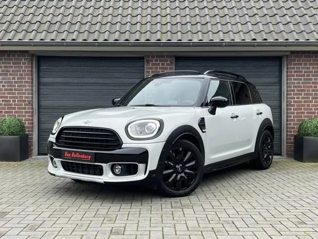 Photo 1 : Mini Countryman 2020 Essence