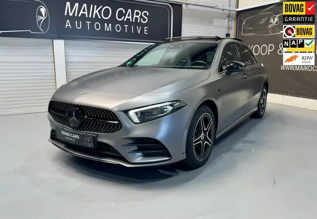 Photo 1 : Mercedes-benz Classe A 2021 Hybrid