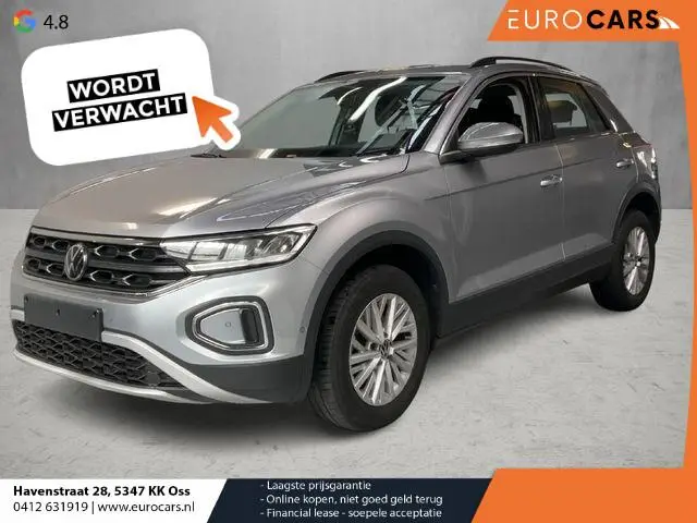 Photo 1 : Volkswagen T-roc 2022 Essence