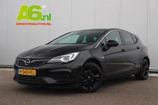 Photo 1 : Opel Astra 2020 Essence