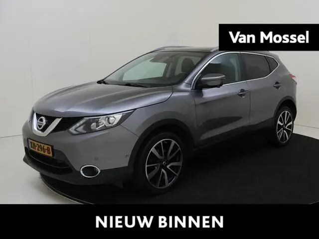 Photo 1 : Nissan Qashqai 2016 Petrol