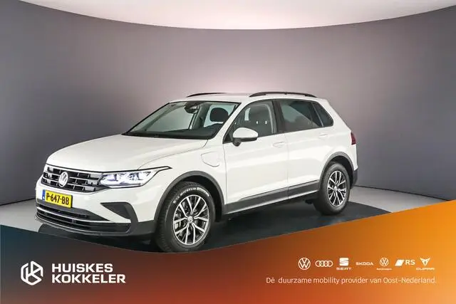 Photo 1 : Volkswagen Tiguan 2021 Hybrid