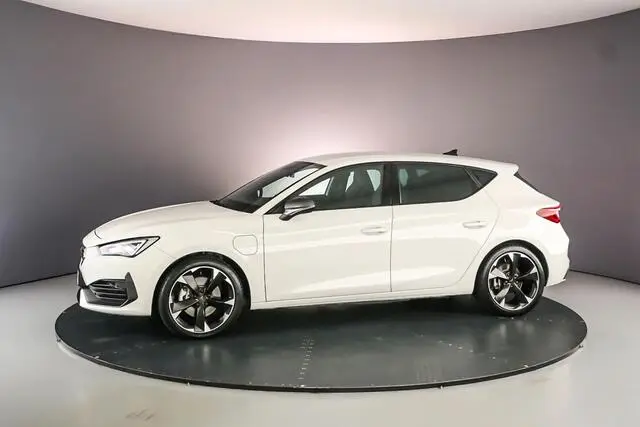 Photo 1 : Cupra Leon 2023 Hybrid