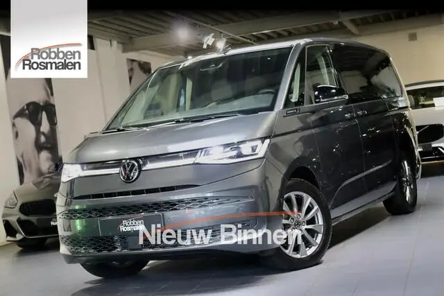 Photo 1 : Volkswagen Multivan 2023 Hybride