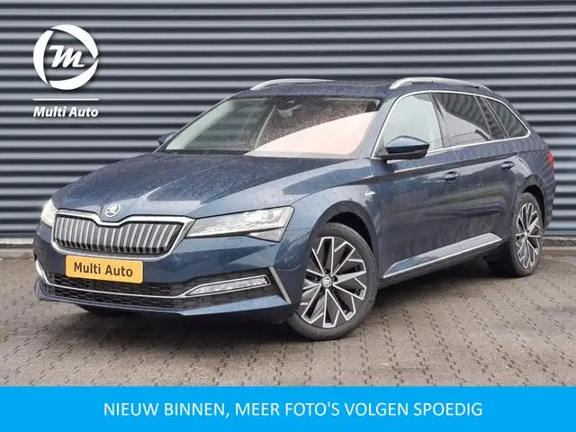 Photo 1 : Skoda Superb 2020 Hybride