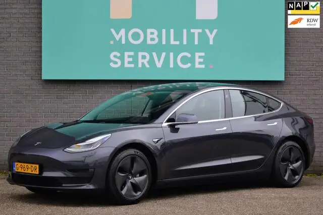 Photo 1 : Tesla Model 3 2019 Electric