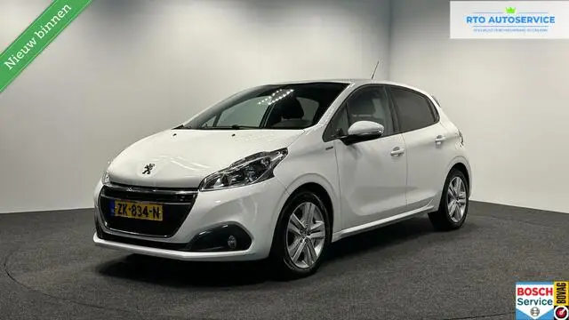 Photo 1 : Peugeot 208 2019 Petrol