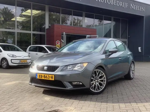 Photo 1 : Seat Leon 2016 Petrol