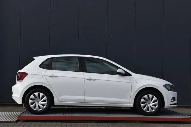 Photo 1 : Volkswagen Polo 2020 Petrol