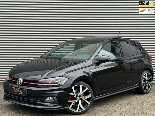 Photo 1 : Volkswagen Polo 2018 Petrol