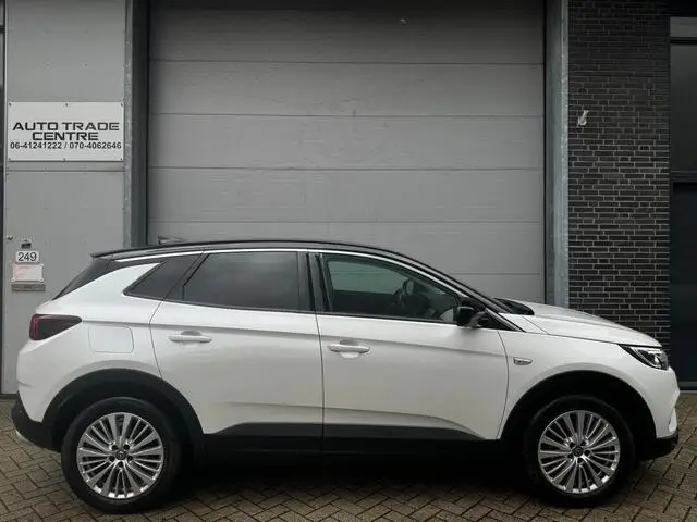 Photo 1 : Opel Grandland 2019 Petrol