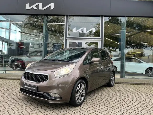 Photo 1 : Kia Venga 2018 Essence