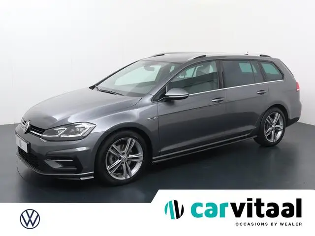 Photo 1 : Volkswagen Golf 2020 Petrol