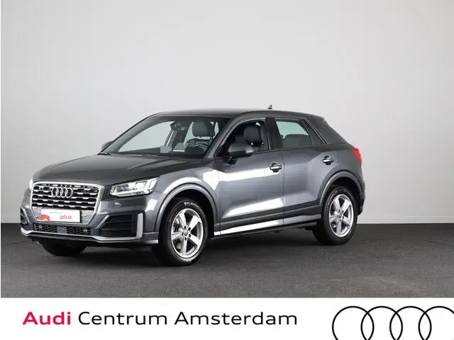 Photo 1 : Audi Q2 2017 Petrol