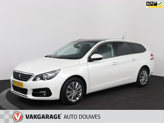 Photo 1 : Peugeot 308 2019 Petrol