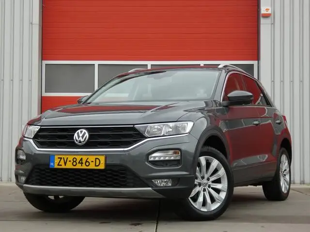 Photo 1 : Volkswagen T-roc 2019 Petrol