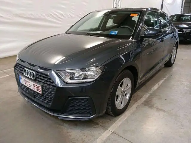 Photo 1 : Audi A1 2019 Essence