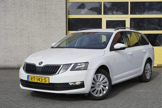 Photo 1 : Skoda Octavia 2018 Autres