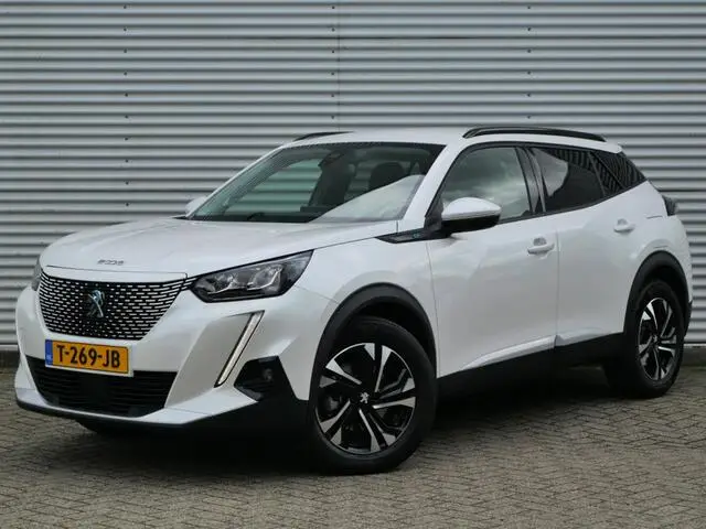 Photo 1 : Peugeot 2008 2022 Électrique